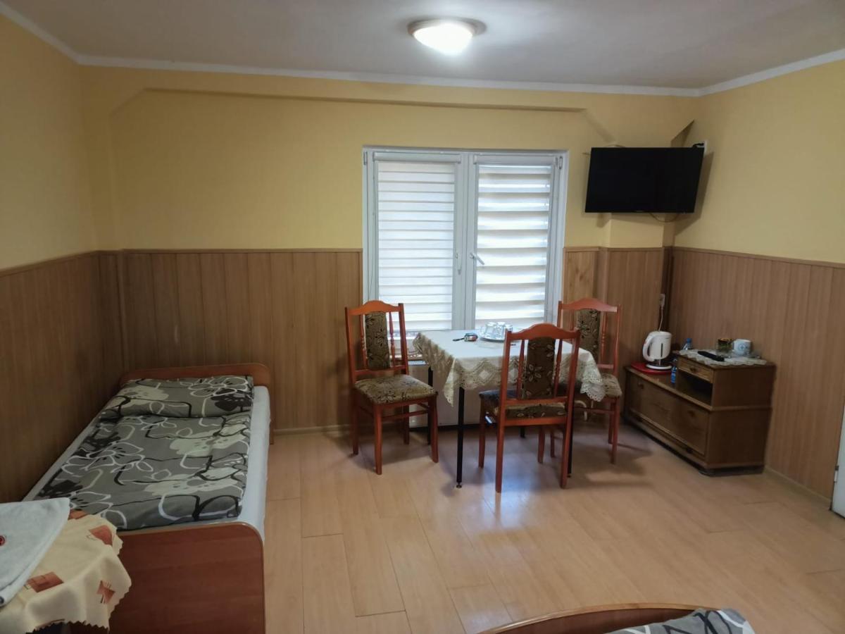 Motel Sportowy Osir יאבור מראה חיצוני תמונה